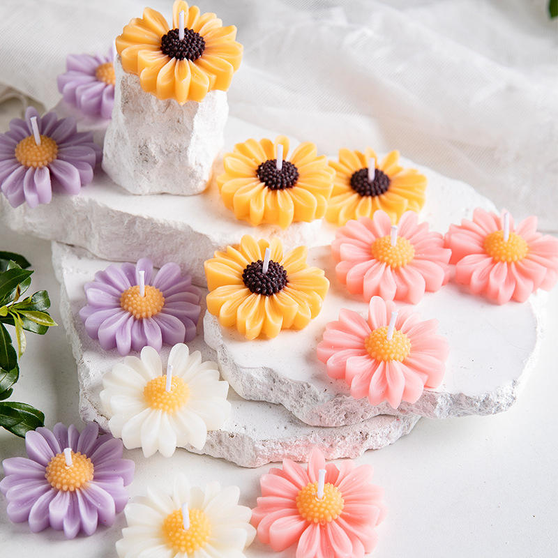 Chamomile Flower Soy Wax Candle | Aromatherapy Gift