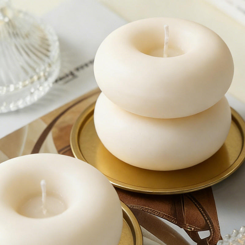 White Donut Handmade Smokeless Scented Candle