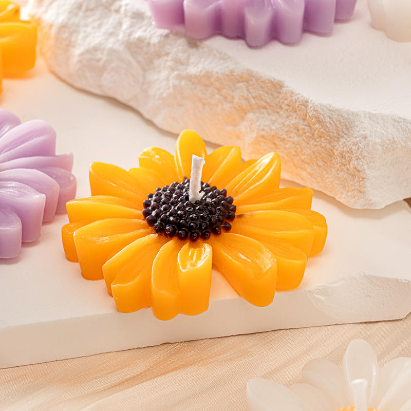 Chamomile Flower Soy Wax Candle | Aromatherapy Gift